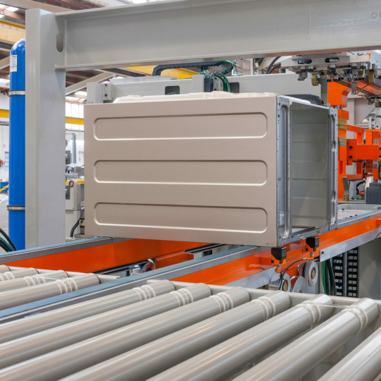 Our equipment range extends from fully automated production lines to standalone equipment units
